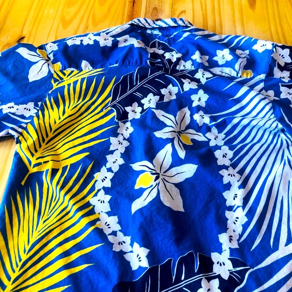 vintage MAU MAU  men's M medium  White Flower HAWAIIAN short sleeve shirt !! - Picture 9 of 11